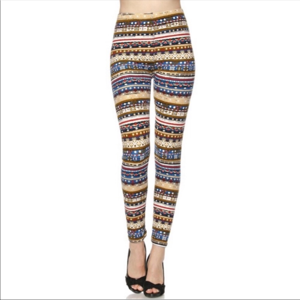 NEW! ! LAST ONE ! AZTEC TRIBAL PRINT LEGGINGS